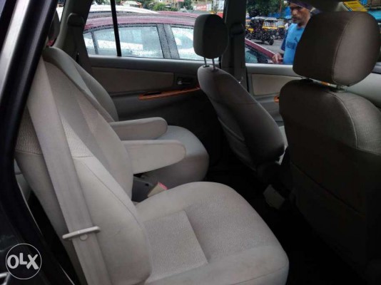 Toyota Innova, 2011, Diesel | ExBasket