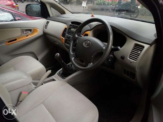 Toyota Innova, 2011, Diesel | ExBasket